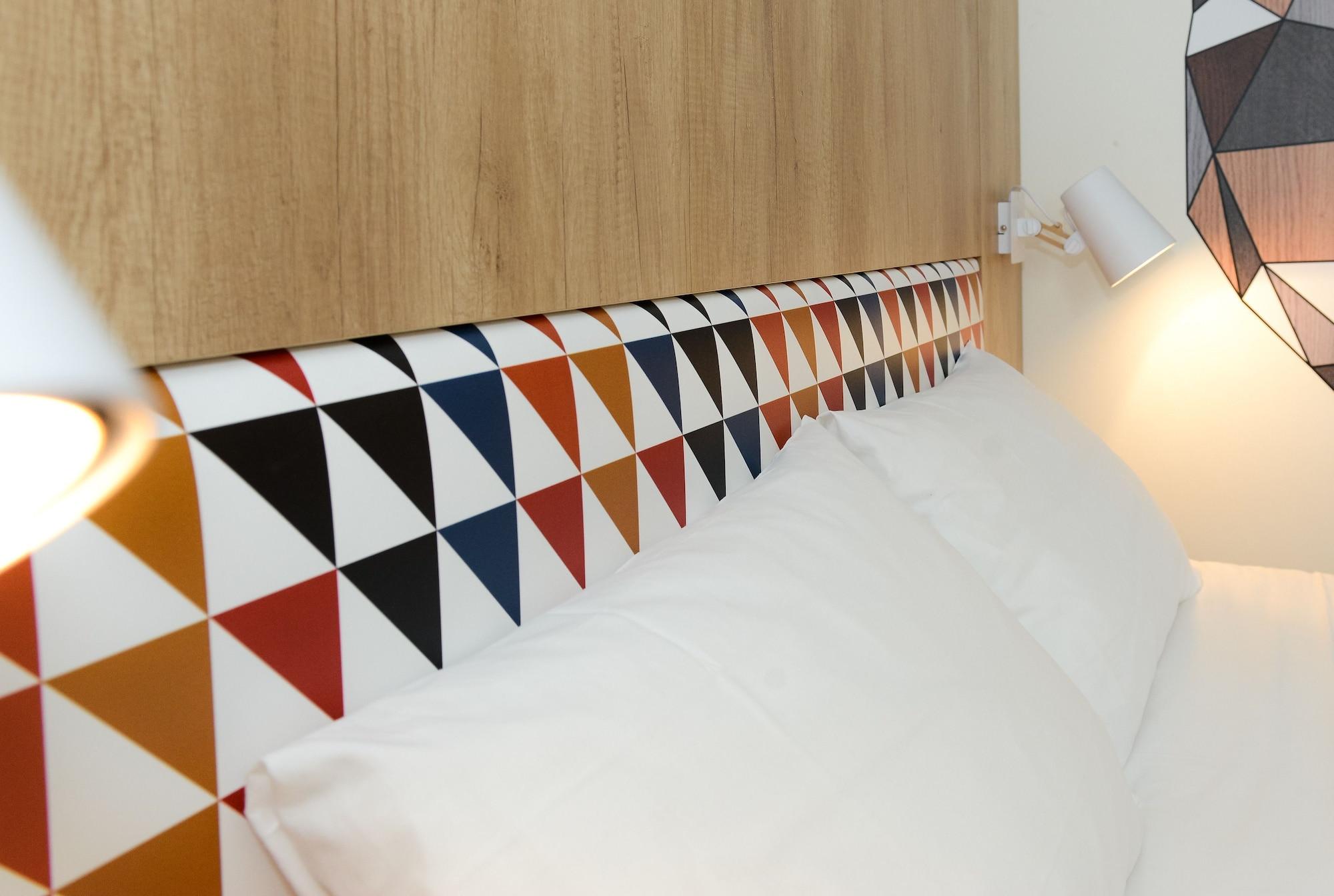Ibis Styles Caen Centre Historique Hotel Exterior photo